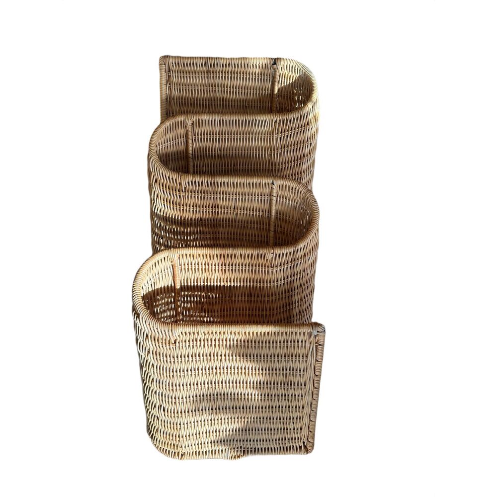 Vintage Italian Wavy Wall Mounted Magazine Rack Rattan Shelf - Picture 2 of 4